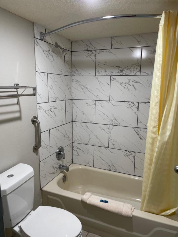Stockbridge Inn Экстерьер фото
